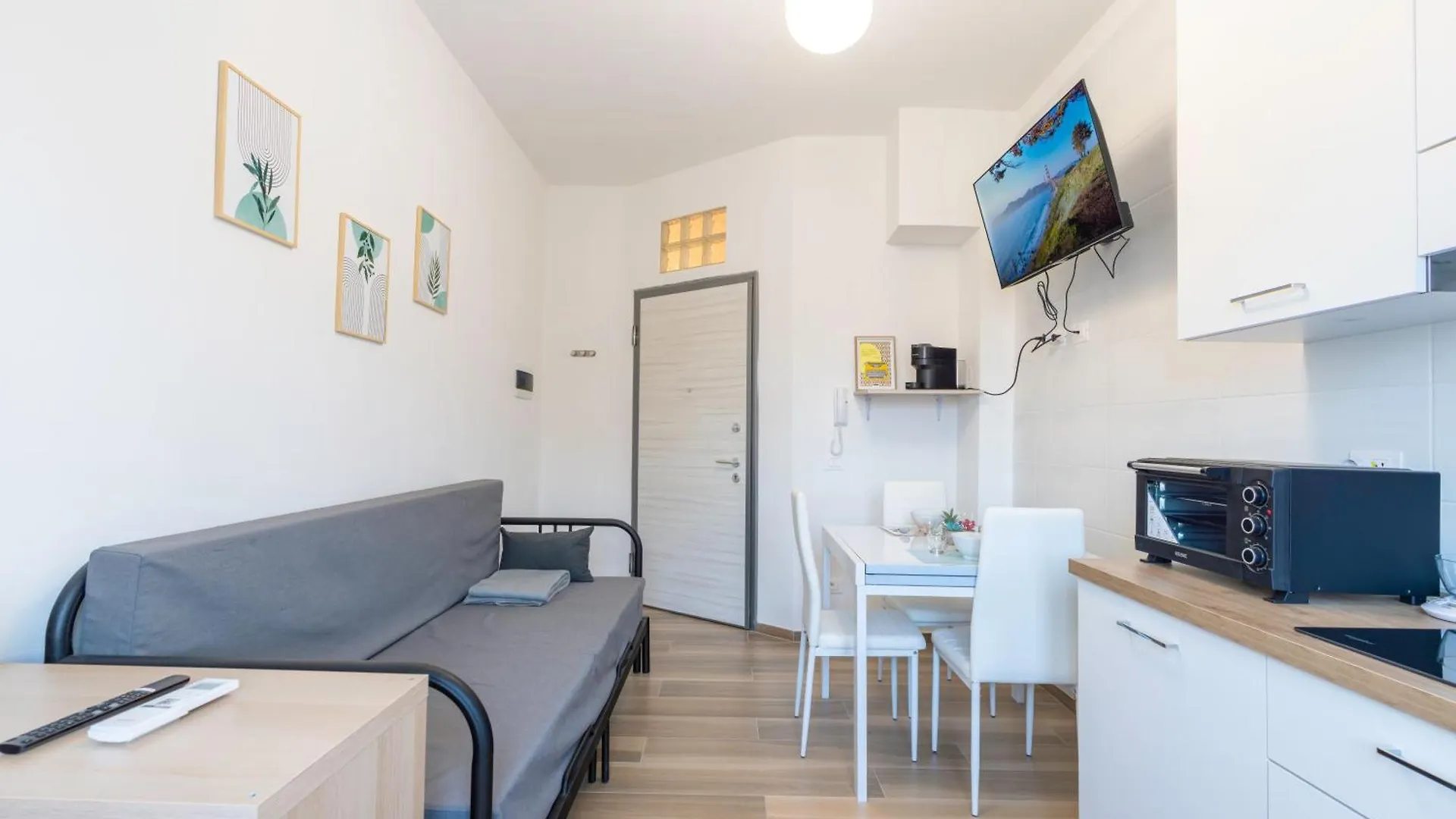 La Nonantolana Apartment - Eden E Ocean Modena Italy
